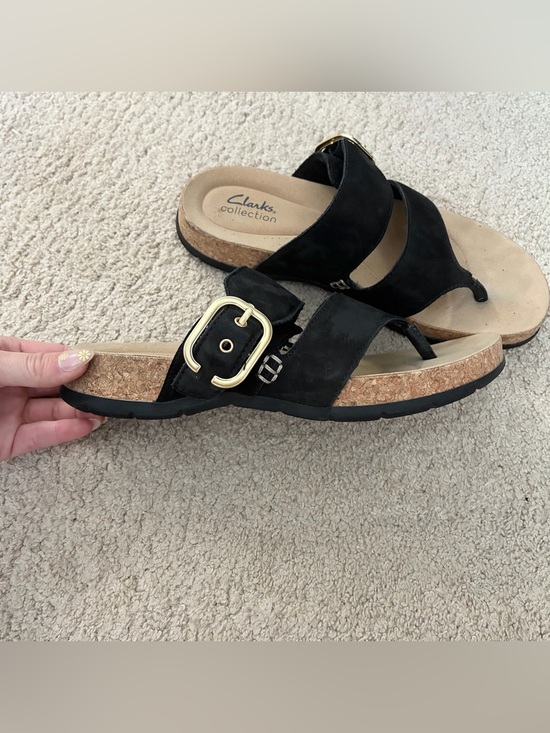 Clarks Shoes - Clark’s collection ultimate comfort sandals